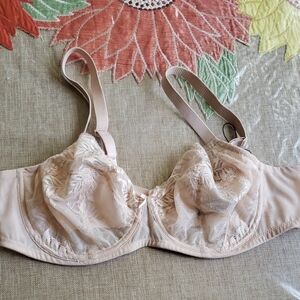 Understance  Cream Underwire Bra with Molded Cups  Size 40D New